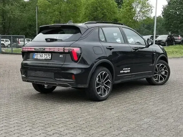 Gebraucht Lynk & Co 01 280 PS (205 kW) 2025 Schwarz SUV