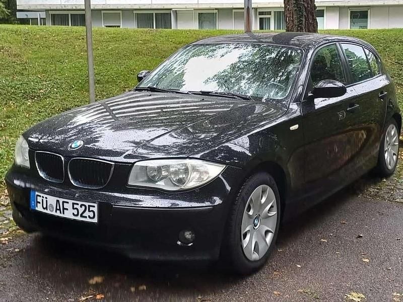 Gebraucht BMW 116 116 PS (85 kW) 2006 Schwarz Kleinwagen