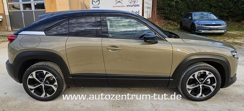 Gebraucht Mazda MX30 Ad'Vantage 170 PS (125 kW) 2024 Multitone zircon sand SUV