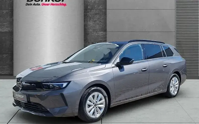 Używany Opel Astra Edition 130 KM (95 kW) 2025 Kombi