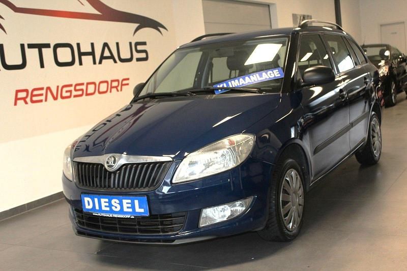 Gebraucht Skoda Fabia Cool Edition 75 PS (55 kW) 2014 Blau Kombi