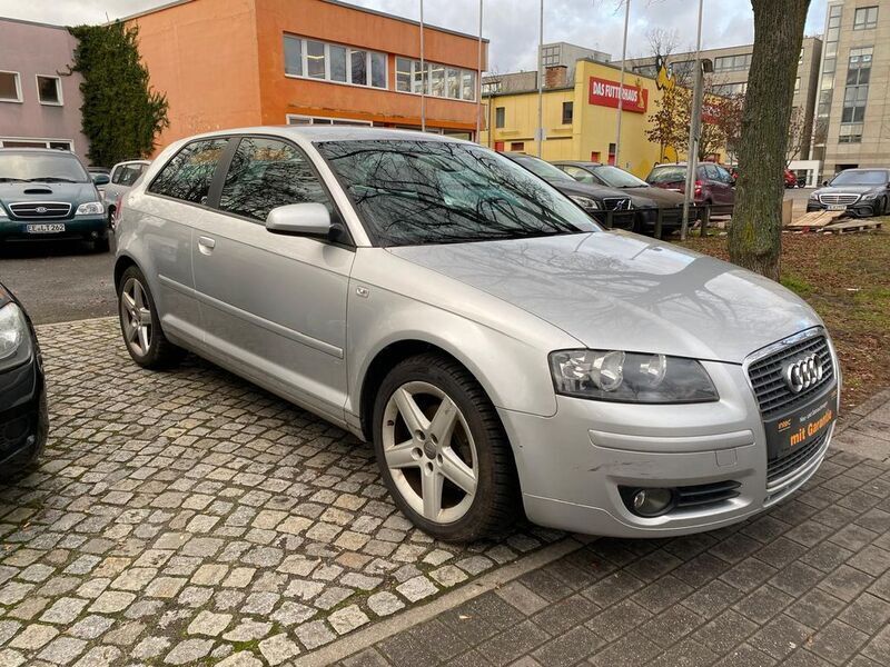 Gebraucht Audi A3 Attraction 116 PS (85 kW) 2006 Silber Kleinwagen