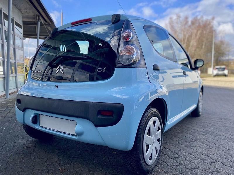 Gebraucht Citroën C1 Attraction 68 PS (50 kW) 2012 Blau Kleinwagen