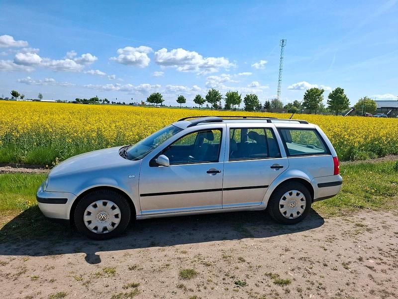 Gebraucht VW Golf IV 75 PS (55 kW) 2005 Silber Kombi
