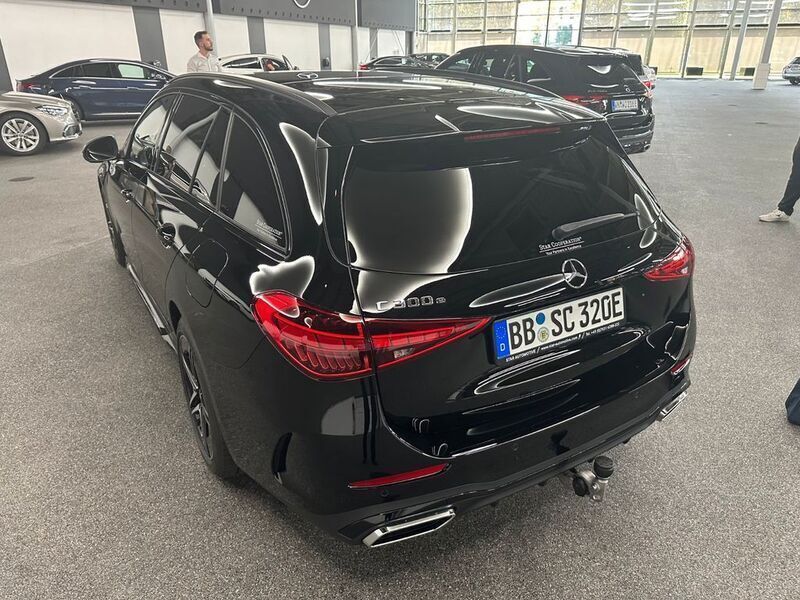 Gebraucht Mercedes C300e AMG line 204 PS (150 kW) 2023 Schwarz Kombi