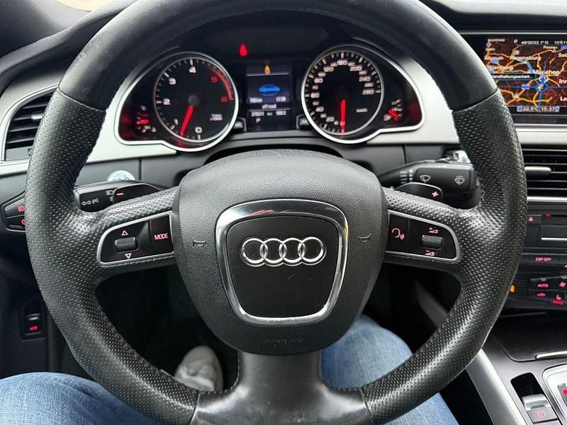 Gebraucht Audi A5 Design 239 PS (175 kW) 2009 Grau Coupé