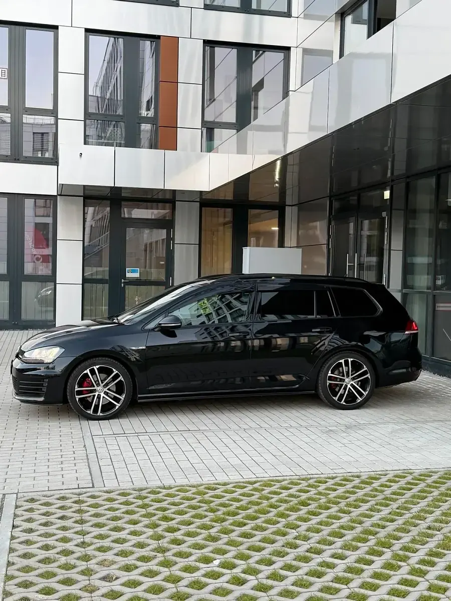 Gebraucht VW Golf VII GTD 184 PS (135 kW) 2015 Schwarz Kombi