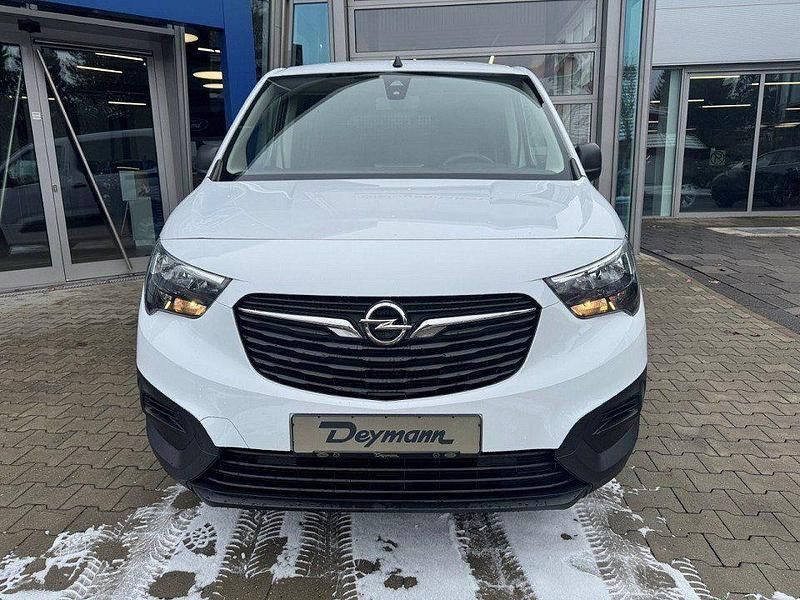 Gebraucht Opel Combo Life 102 PS (75 kW) 2023 Weiß Van / Kleinbus