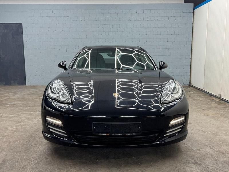 Gebraucht Porsche Panamera 4 299 PS (219 kW) 2011 Schwarz Limousine