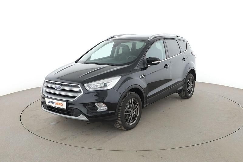 Gebraucht Ford Kuga Titanium 150 PS (110 kW) 2018 Schwarz SUV