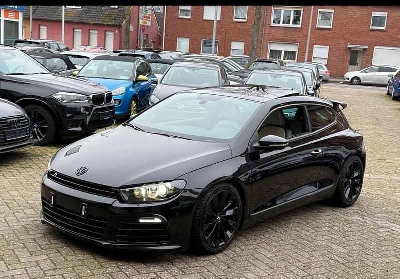 Schwarz Gebraucht 2009 VW Scirocco R-line Coupé | 16.900 € - Bild 1/4