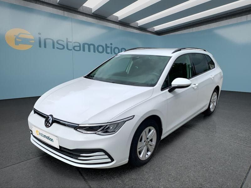 Weiß Gebraucht 2021 VW Golf VIII Kombi | 19.749 € (Guter Preis) - Bild 1/4