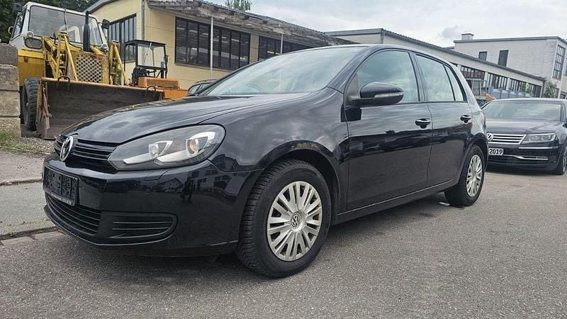 Schwarz Gebraucht 2010 VW Golf VI Comfortline Limousine | 3.900 € (Superpreis) - Bild 1/4