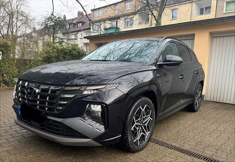 Gebraucht Hyundai Tucson 265 PS (194 kW) 2023 Schwarz SUV