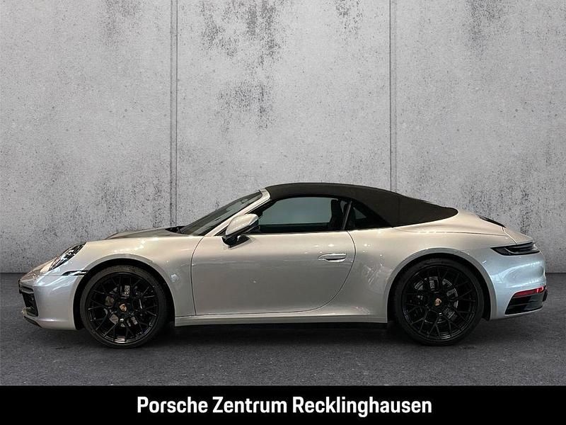 Gebraucht Porsche 911 Carrera Cabriolet 385 PS (283 kW) 2023 Silber Cabrio