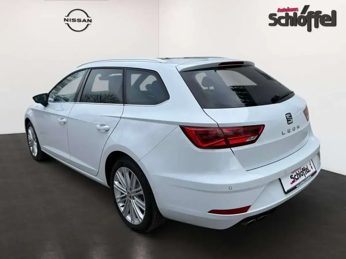 Usata Seat Leon 150 CV (110 kW) 2020 Bianco Station wagon