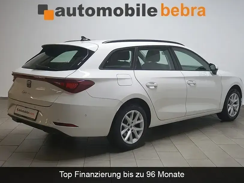 Gebraucht Seat Leon Style 150 PS (110 kW) 2021 Candy weiss Kombi