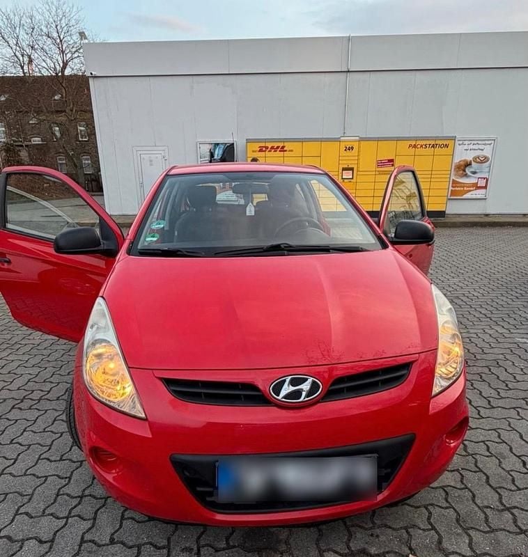 Gebraucht Hyundai i20 2009 Rot Kleinwagen