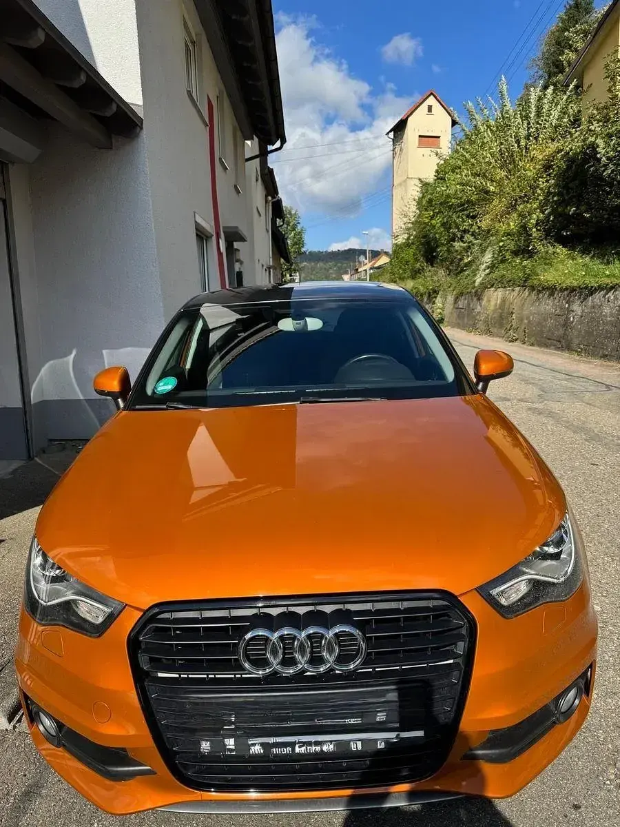 Gebraucht Audi A1 Sportback S-Line 86 PS (63 kW) 2015 Orange Kleinwagen