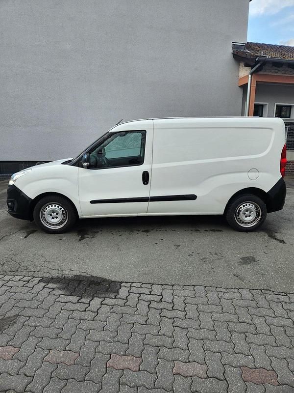 Usado Opel Combo 2018 Branco Monovolume