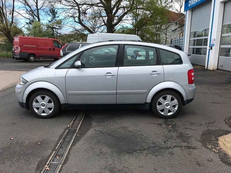 Occasion Audi A2 75 ch (55 kW) 2001 Gris Citadine