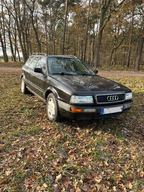 Schwarz Gebraucht 1993 Audi 80 Sport Kombi | 6.499 € - Bild 1/4