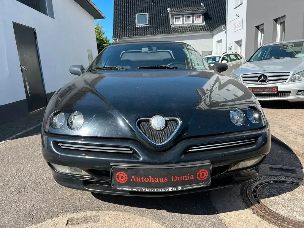 Gebraucht Alfa Romeo Spider 155 PS (114 kW) 2000 Schwarz Cabrio