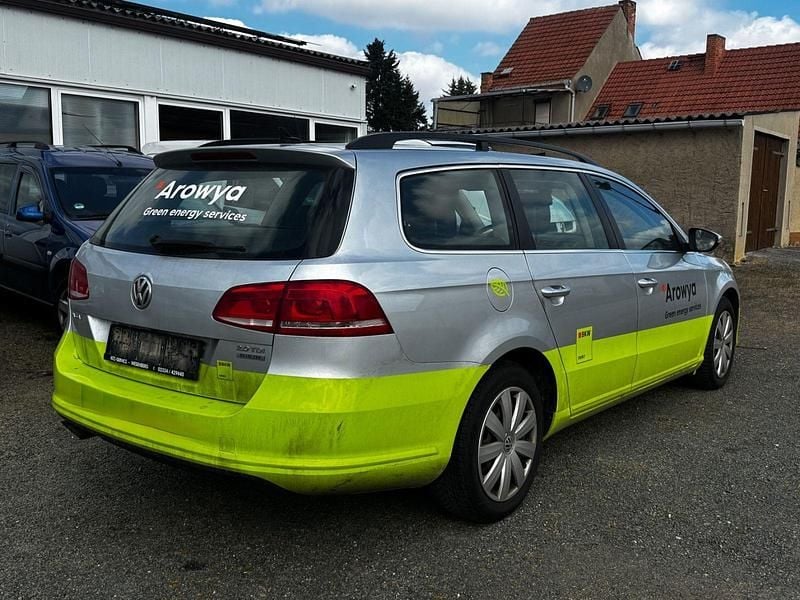 Gebraucht VW Passat Comfortline 140 PS (102 kW) 2012 Silber Kombi