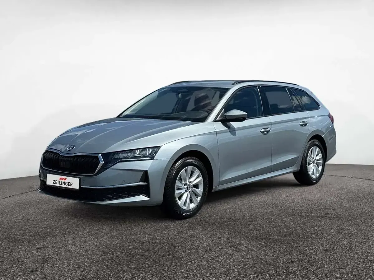 Gebraucht Skoda Octavia Selection 150 PS (110 kW) 2026 Smokey diamondsilber Kombi