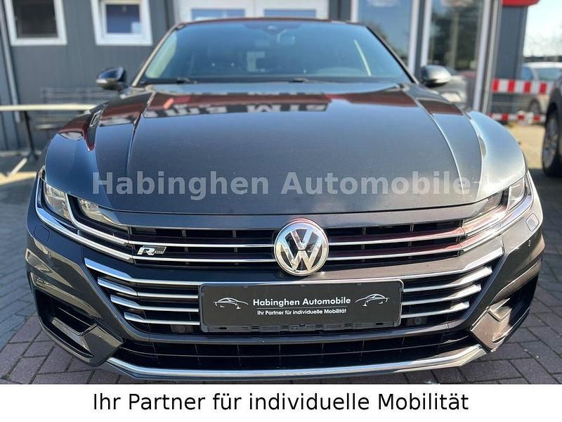 Gebraucht VW Arteon R-line 150 PS (110 kW) 2018 Grau Kleinwagen