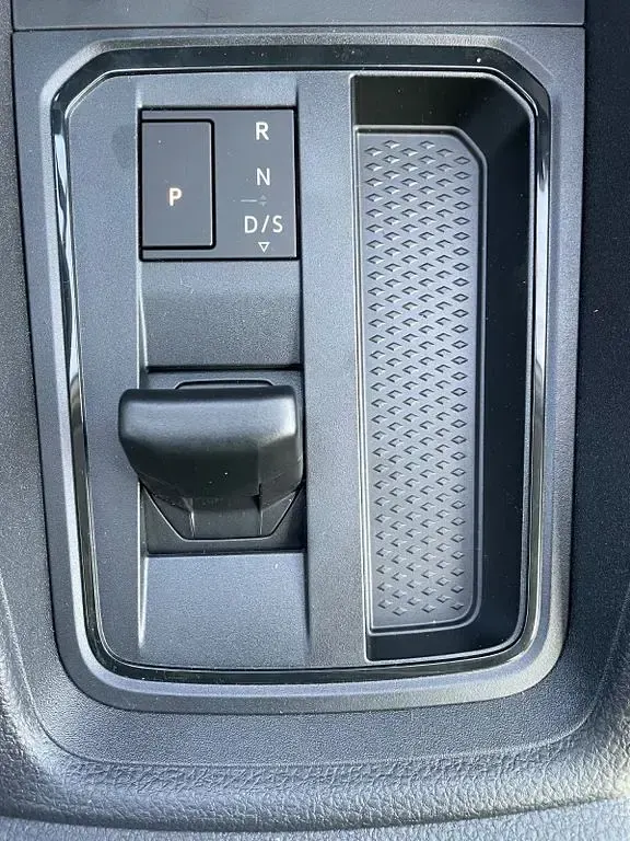 Neu VW Caddy 116 PS (85 kW) 2026 Andere farben auf anfrage Van / Kleinbus