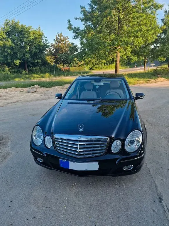 Gebraucht Mercedes E280 Elegance 231 PS (169 kW) 2006 Schwarz Limousine