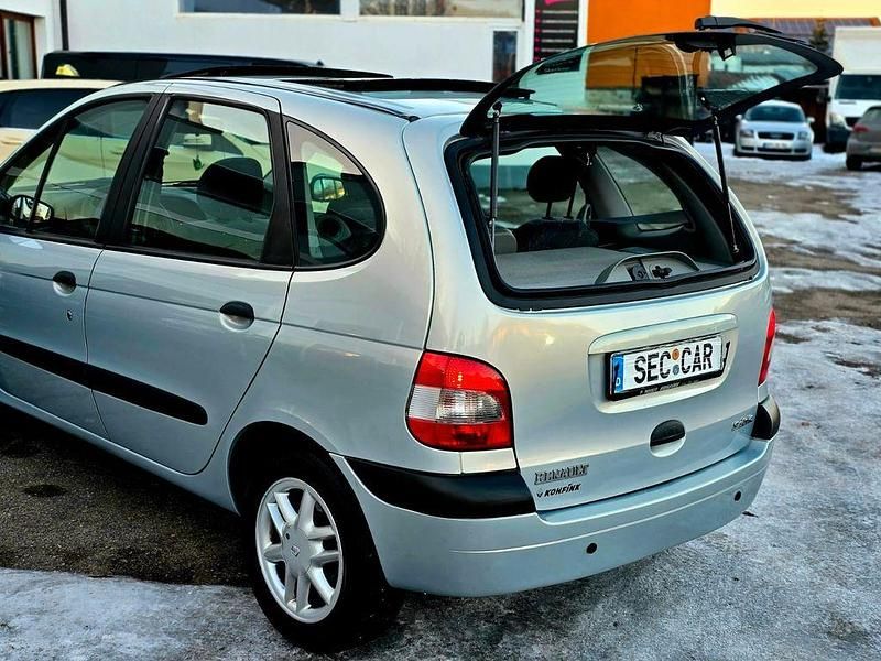 Gebraucht Renault Scénic Expression 107 PS (78 kW) 2001 Grau Van / Kleinbus