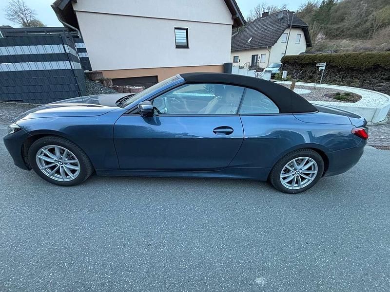 Gebraucht BMW 420 184 PS (135 kW) 2025 Blau Cabrio