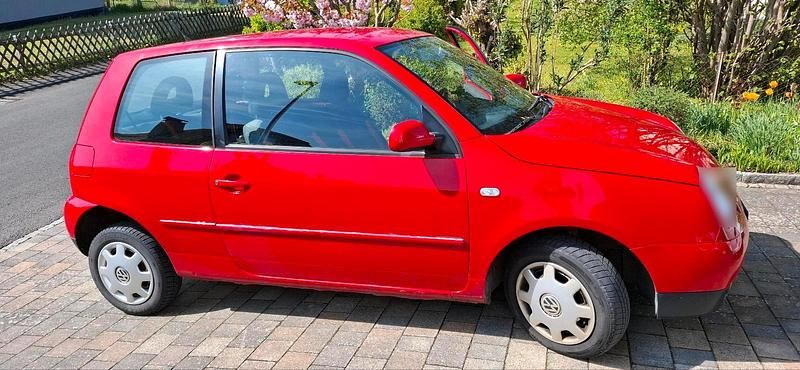 Gebraucht VW Lupo 50 PS (36 kW) 2004 Rot Kleinwagen