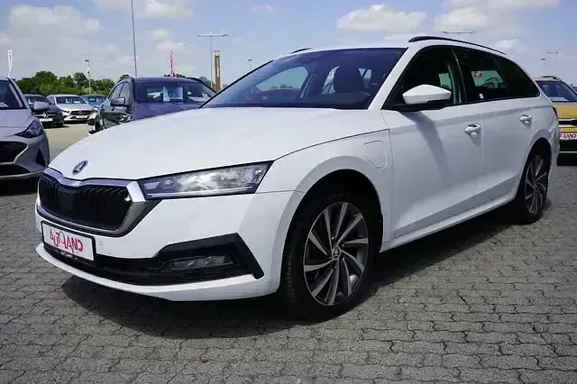 Gebraucht Skoda Octavia 2022 Weiss