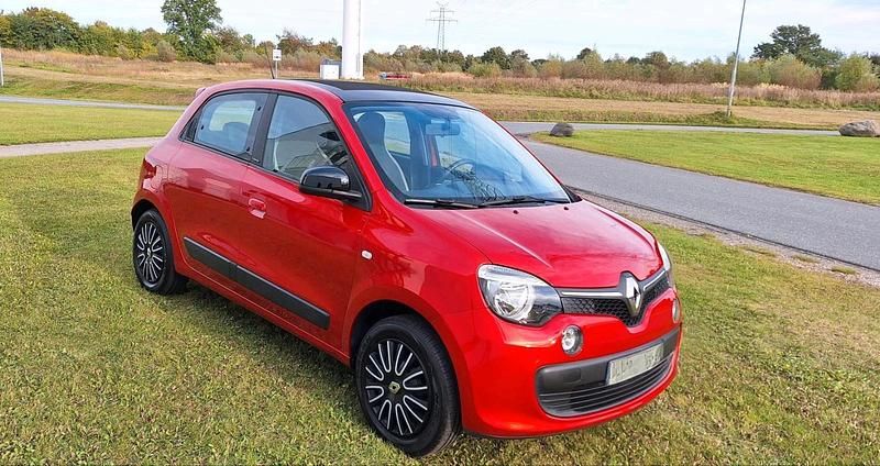 Rot Gebraucht 2018 Renault Twingo LIMITED Kleinwagen | 7.990 € (Guter Preis) - Bild 1/4