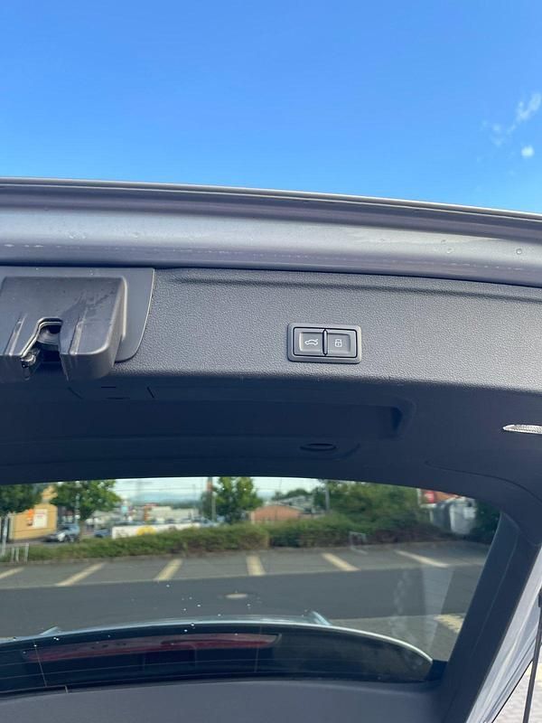 Gebraucht Audi A4 Sport 190 PS (139 kW) 2017 Silber Kombi