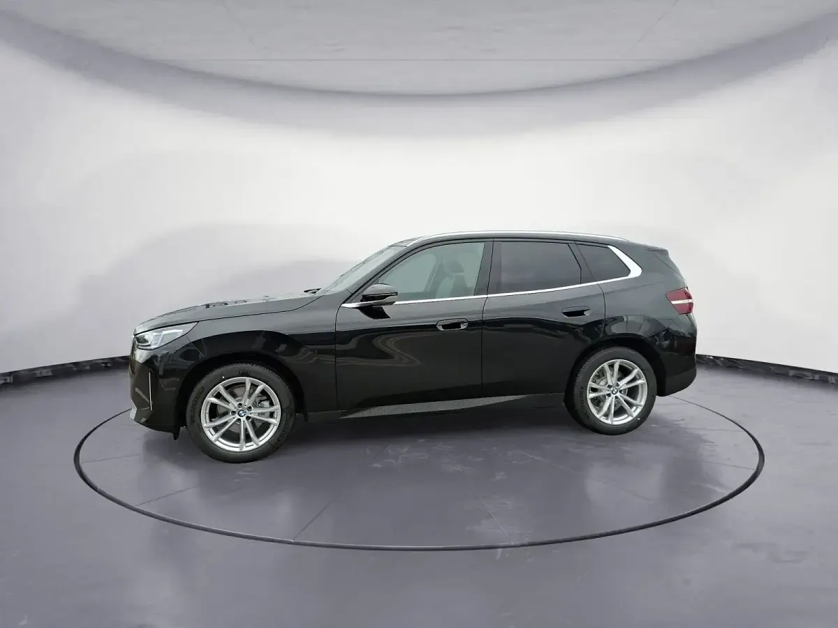Neu BMW X3 Sport Line 208 PS (152 kW) 2026 Schwarz SUV