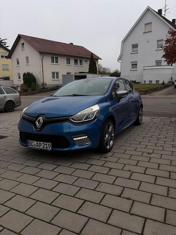 Blau Gebraucht 2015 Renault Clio IV GT Kleinwagen | 8.250 € (Fairer Preis) - Bild 1/4