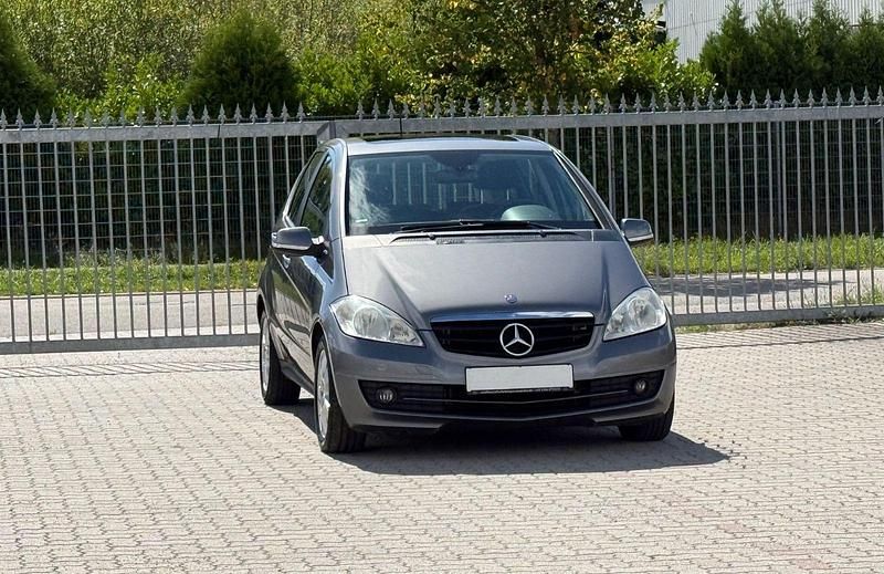 Gebraucht Mercedes A160 95 PS (69 kW) 2010 Grau Kleinwagen