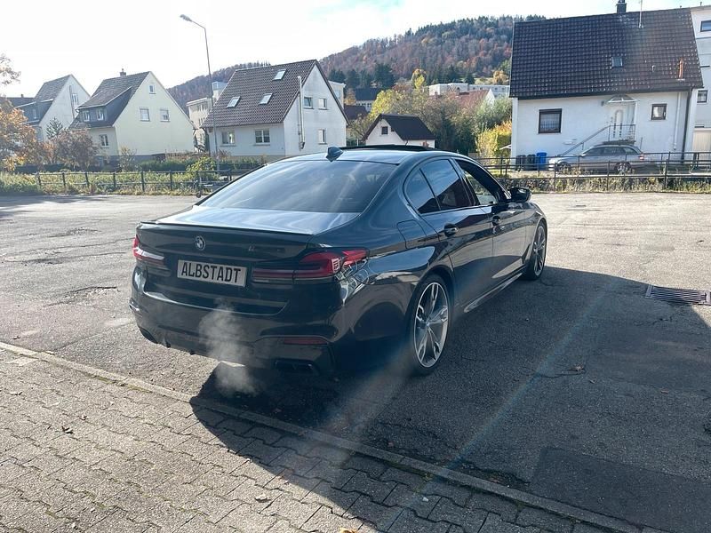 Gebraucht BMW M550 M Performance 462 PS (339 kW) 2017 Grau Limousine