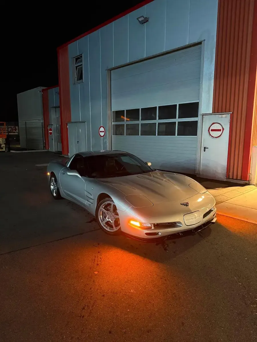 Gebraucht Corvette C5 355 PS (261 kW) 1998 Silber Coupé
