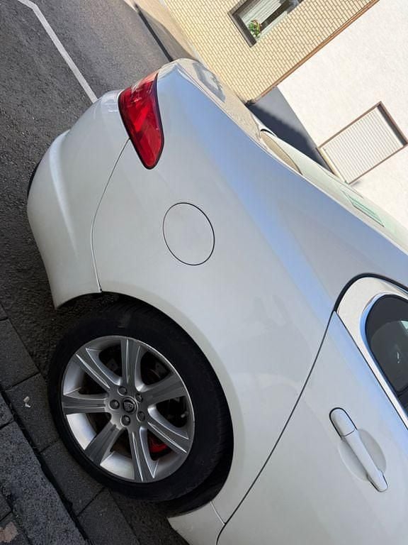 Gebraucht Jaguar XF 200 PS (147 kW) 2014 Limousine