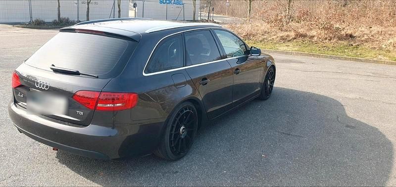 Gebraucht Audi A4 120 PS (88 kW) 2010 Grau Kombi