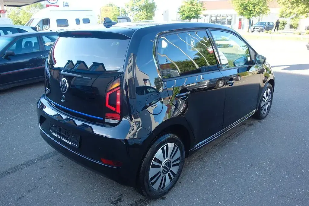 Gebraucht VW e-up! 61 kW (83 PS) 2025 Deep black Kleinwagen