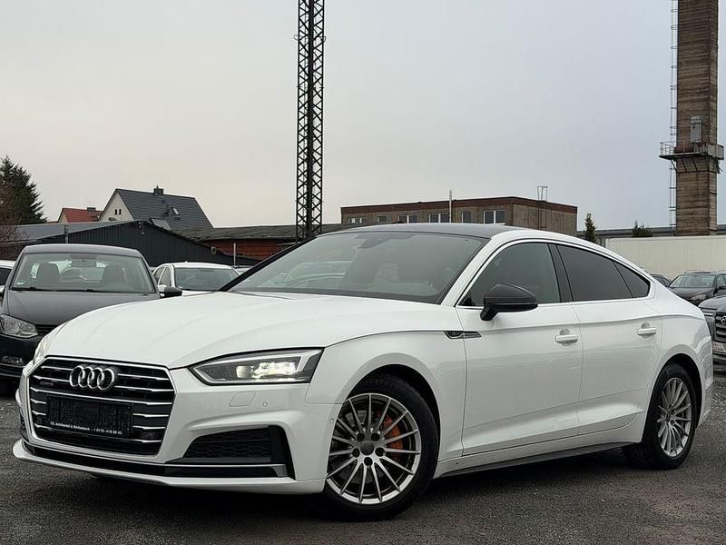 Weiß Gebraucht 2017 Audi A5 Sportback S-Line Kleinwagen | 16.999 € (Etwas zu teuer) - Bild 1/4