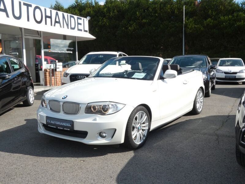 Weiß Gebraucht 2013 BMW 118 Cabriolet Performance Cabrio | 9.999 € (Teuer) - Bild 1/4