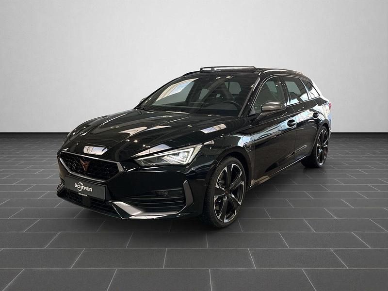 Gebraucht Cupra Leon VZ 245 PS (180 kW) 2023 Midnight schwarz metallic (metallic) Limousine