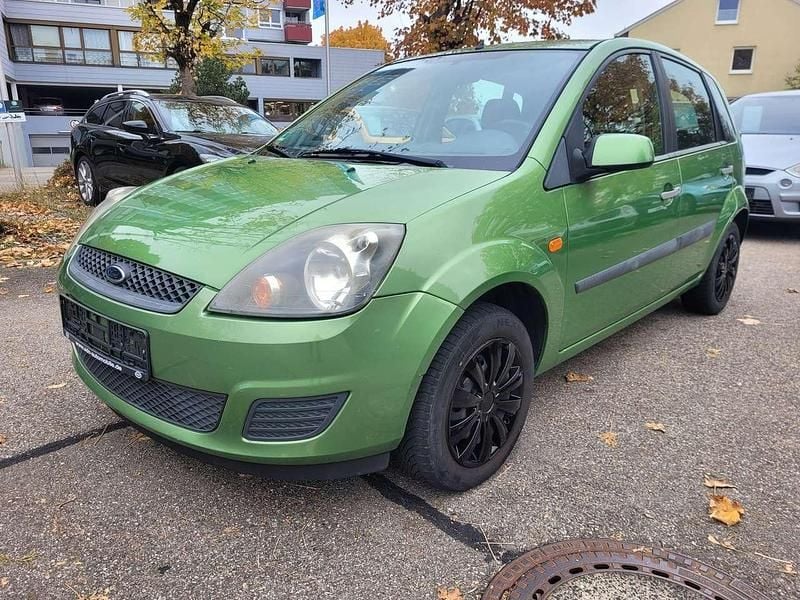 Grün Gebraucht 2007 Ford Fiesta Fun X Kleinwagen | 1.111 € (Guter Preis) - Bild 1/4